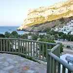 Delfinaki Boutique ,naxos *