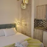 Delfinaki Boutique ,naxos אורחן *