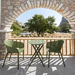 Inn Delfinaki Boutique ,naxos