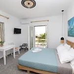Inn Delfinaki Boutique ,naxos