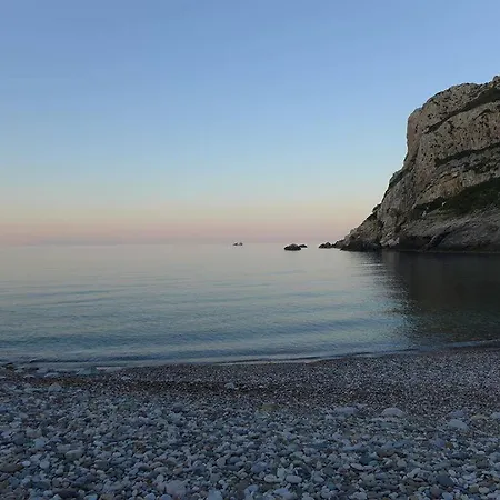 Мини-отель Delfinaki Boutique ,naxos Lionas