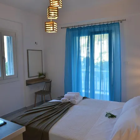 Мини-отель Delfinaki Boutique ,naxos Lionas