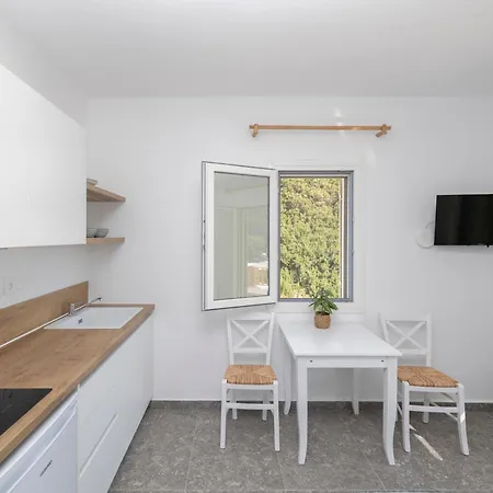 Inn Delfinaki Boutique ,naxos