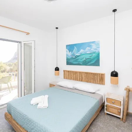 Delfinaki Boutique ,naxos *