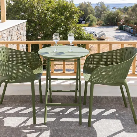 Delfinaki Boutique ,naxos * Lionas