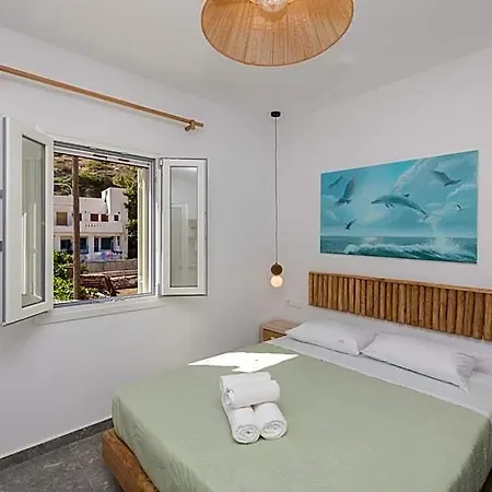 Delfinaki Boutique ,naxos * Lionas