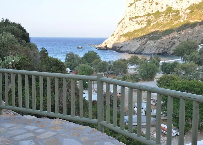 Delfinaki Boutique ,naxos Inn Lionas