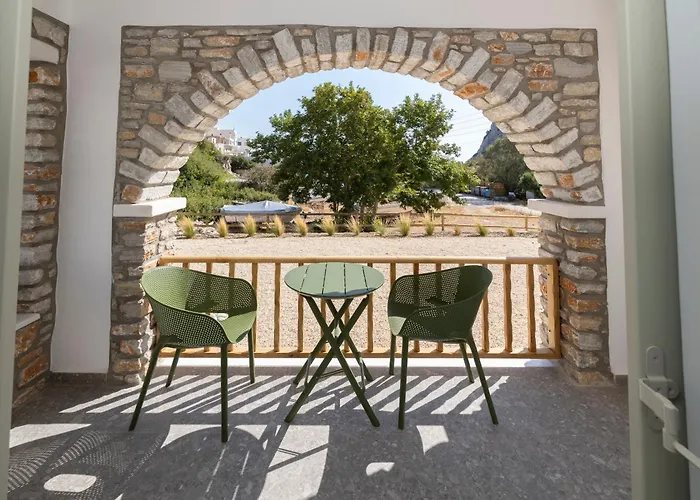 Delfinaki Boutique ,naxos *